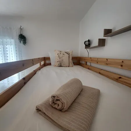 Дом отдыха Spring Water House *