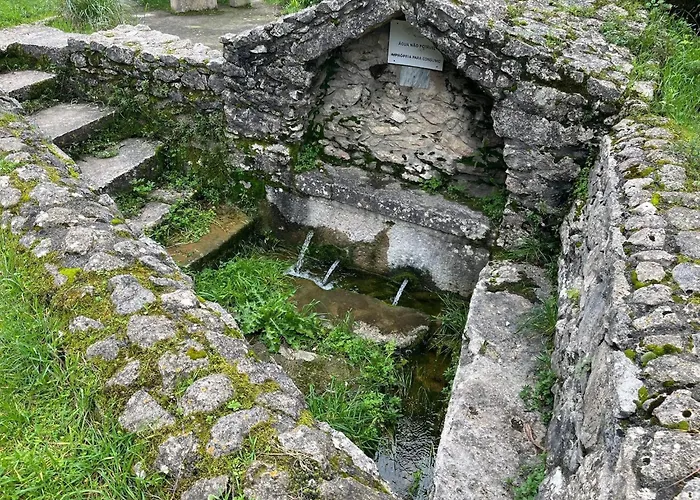 Holiday home Spring Water House Olho Marinho